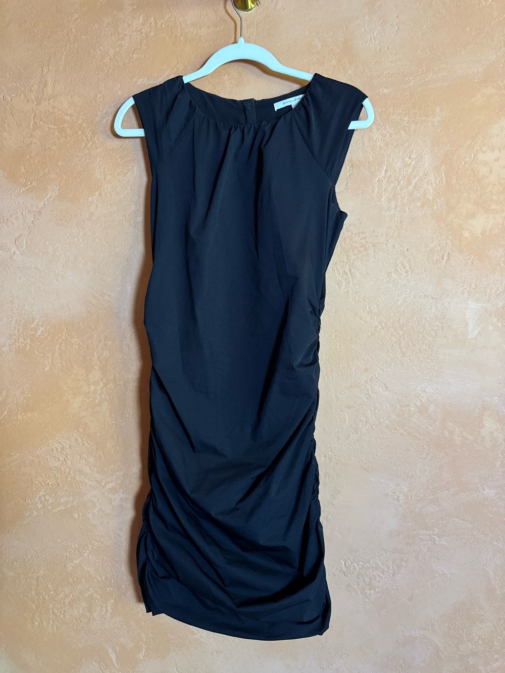 Diane von Furstenberg Ruched Bodycon Dress Size 6